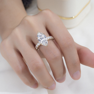 Bague solitaire en or 18 carats de forme marquise Messi Jewelry MSR-2084, bague de mode avec diamant de laboratoire - Product Image 5