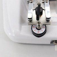 Machine à chanfreiner les lentilles portable de haute précision pour laboratoire ophtalmique et magasin d'optique avec 1 an de garantie