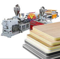 Ligne d'extrusion de panneaux muraux en PVC WPC en bambou cristallisé, économique et écoénergétique, avec 2 mélangeurs, 2 extrudeurs et refroidisseur