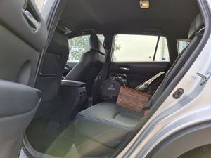 <span class=keywords><strong>Toyota</strong></span> <span class=keywords><strong>Corolla</strong></span> Cross <span class=keywords><strong>Hybrid</strong></span> XSE SUV Usata 2024 - Product Image 4