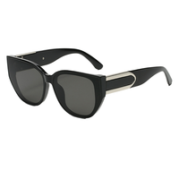 2025 nouvelles lunettes de soleil UV400 plein cadre oeil de chat style unisexe Style européen américain extérieur rue battre lunettes