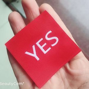 Étiquettes de vêtements personnalisées à prix d'usine, avec logo et nom de marque, étiquettes tissées ou imprimées pour vêtements - Product Image 2