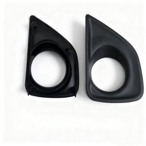 Bisel de luz antiniebla para Toyota Reiz 2010-2013, fijación con tornillos de plástico izquierdo y derecho - Product Image 3