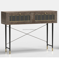 Buffet élégant et moderne à 3 portes en bois pour cuisine, salon, hôtel, maison, bar, entrée