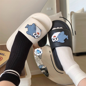 XIXIXITIAO pantoufles pour femmes <span class=keywords><strong>sandales</strong></span> à motifs de requins pour filles <span class=keywords><strong>sandales</strong></span> à semelle éponge épaisse pour la maison - Product Image 5