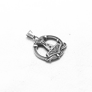 Yunnique Thunder Hammer – collier avec pendentif en acier inoxydable, bijoux unisexes, cadeau, style punk européen, design rond - Product Image 5