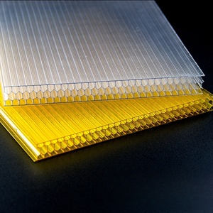 Panel de <span class=keywords><strong>Policarbonato</strong></span> Tipo Panal para Invernadero, Diseño Moderno, Grosor de 6mm-16mm, Popular para Techos de Hoteles y Exteriores - Product Image 2