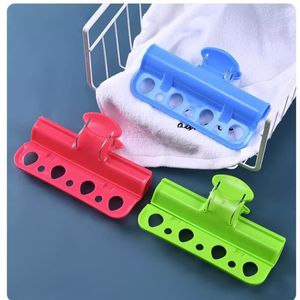 ราวตากผ้าพร้อมคลิปหนีบกันลม ไม้แขวนเสื้อพลาสติกแข็งแรงสำหรับใช้งานทั่วไป - Product Image 4