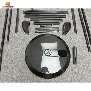 Kit de Carrocería Exterior de Fibra de Carbono Seca para Mercedes Benz Clase G W465 G500 G580 G63 2025, Cubierta de Neumático Trasero de Carbono - Product Image 4