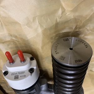 Buses d'injecteurs de carburant 3920220 392-0220 20R1281 20R-1281 injecteur diesel pour-GENERATOR SET 3512C 3516C 3508B 3512B - Product Image 5