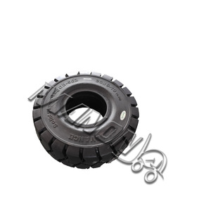 Neumático Sólido Advance para Montacargas 23.1-10.50-12 para Reemplazo de Uso General - Product Image 1