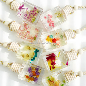 8ml/15ml Flasche flüssiges Auto parfüm mit Blume Schönes Design Hängende Auto Windschutz scheibe Starker Geruch Dauerhafter Duft - Product Image 1