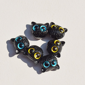 Resin Cat Head <b>Beads</b> 2.5mm Hole Blue Yellow Eyes Jewelry DIY Craft Supplies Loose <b>Beads</b> for Making Bracelets Necklaces - Product Image 2