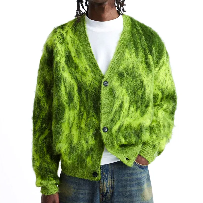 OEMカスタムファッショナブルなトレンドVネックニットセーター魅力的なグリーンジャカードモヘアカーディガンセーター男性用
