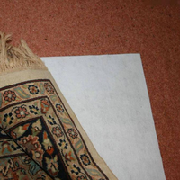 Sous-couche de tapis en feutre imperméable auto-adhésive pour tapis d'intérieur et tissus de sol