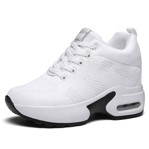 Zapatillas Deportivas de Mujer Evergreen Transpirables con Malla y Cordones para Baile Cuadrado, con Amortiguación de Aire, Suela Suave y Elevación Interna - Product Image 2