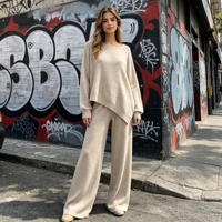 vêtements femme, ensemble 2 pièces tricot ample, pull col rond beige, pantalon large printemps automne