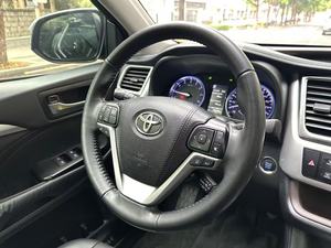 Toyota Highlander SUV d'<span class=keywords><strong>occasion</strong></span> 2017 2018 2019 Chine <span class=keywords><strong>7</strong></span> <span class=keywords><strong>places</strong></span> Essence/Pétrole Pneus R20 Boîte <span class=keywords><strong>Automatique</strong></span> Conduite à Gauche pour Carburant Moyen - Product Image 6