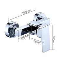 Robinet de salle de bain à poignée unique en chrome chaud et froid avec robinet de douche à motif de jet de pluie Noyau de valve en céramique polie pour hôtels