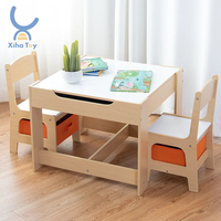 Bureau de maternelle pour tout-petits avec tableau noir meubles de garderie en bois table d'étude préscolaire et ensemble de chaises conception de salle de classe de pépinière