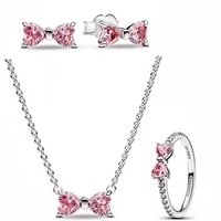 Parure de bijoux en cuivre plaqué rhodium avec zircone cubique pour femme, collier, boucles d'oreilles, bague et bracelet, idéale pour mariage, fête ou cadeau