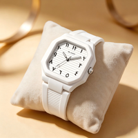Montre-bracelet carrée rose mignonne pour femme, bracelet en silicone confortable, montre à quartz décontractée pour un usage quotidien