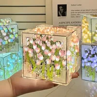 Lampe de nuit en cristal LED DIY en forme de tulipe, roses faites à la main pour la chambre à coucher, cadeaux pour les petites amies