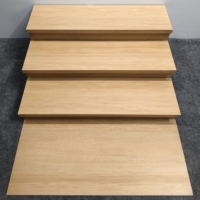 Carreau d'escalier en bois de porcelaine aspect bois anti-dérapant intérieur et extérieur anti-dérapant pour l'atterrissage et les contremarches