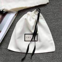 Vente en gros OEM logo personnalisé sac à cordon en satin de soie de haute qualité pochette en satin sacs à poussière en satin pour sacs à main chaussures paquet