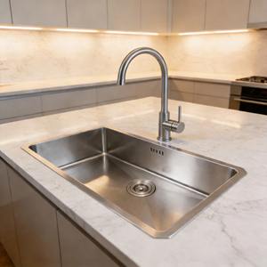 Lavello da Cucina Personalizzabile di Grandi Dimensioni, Vasca Singola, Stile Rustico, in Acciaio Inossidabile, Fatto a Mano, da Incasso - Product Image 2