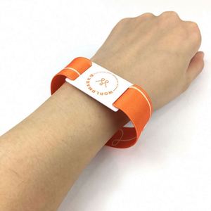 Bracelet de poignet large personnalisé en polyester extensible, bracelet élastique en tissu - Product Image 1