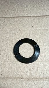 Entretoise de poussée robuste anti-desserrage en métal pour applications automobiles et industrielles - Product Image 4