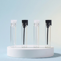 Mini flacons de voyage en verre transparent jetables de 1/2/3/5 ml à faible coût avec bouchon à vis, flacons de liqueur vides, flacons de parfum rechargeables