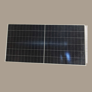 แผงโซลาร์เซลล์แบบกระจกสองชั้นชนิดซิลิคอน N-Type 41V550W ประสิทธิภาพสูง แปลงแสงอาทิตย์ให้เป็นพลังงาน ผลิตในประเทศจีน - Product Image 4