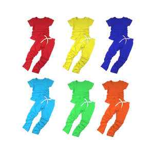 Conjunto de Pantalones Apilados para Niña QL2022, Pantalones de Color Caramelo Sólido, Ropa Deportiva, Conjuntos de Algodón de Manga Corta para Bebé, Ropa para Niños Pequeños - Product Image 1