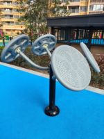 Equipo de Gimnasio de Acero para Exteriores Personalizado, Equipo de Ejercicio Duradero para Parques, Equipo de Gimnasio Multifuncional