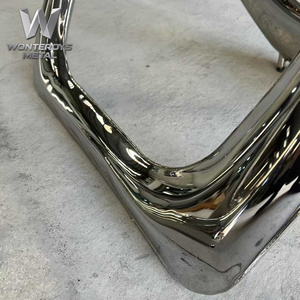 Pieds de <span class=keywords><strong>table</strong></span> commerciaux de luxe en acier inoxydable poli miroir, en forme de X torsadé, pour projets hôteliers, restaurants et clubs - Product Image 4