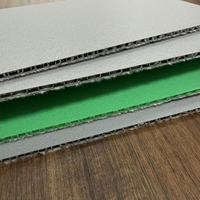 Panneau alvéolé en PP à surface rugueuse pour protection de chantier, panneau de construction en plastique recyclé, sous-couche de protection de sol