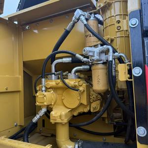 รถขุดขนาดเล็กมือสอง 20 ตัน รุ่น CAT320D ปี 2024 แบบตีนตะขาบ พร้อมมอเตอร์ สำหรับงานก่อสร้าง - Product Image 6