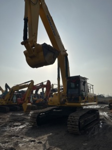 Excavadora de cadenas Komatsu PC450 usada original de Japón, en buen estado, con pocas horas de trabajo, excavadora grande para minería - Product Image 2