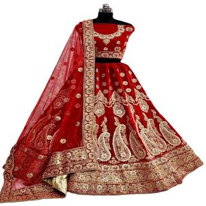 Robe Lehenga Choli pour femme, tenue de fête spéciale en velours, tenue ethnique indienne du Pakistan - Product Image 1