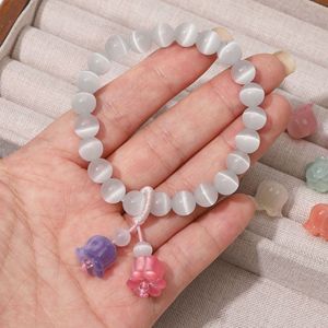Accesorios <span class=keywords><strong>de</strong></span> Pulsera <span class=keywords><strong>de</strong></span> Cuentas Hechas a Mano con Resina <span class=keywords><strong>de</strong></span> Flor <span class=keywords><strong>de</strong></span> Lirio <span class=keywords><strong>de</strong></span> los Valles Fotosensible a los Rayos UV que Cambia <span class=keywords><strong>de</strong></span> Color, DIY, Yiwu - Product Image 4
