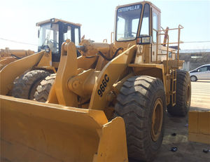 Chargeuse sur pneus CAT 966B 966C 966D 966E 966F d'occasion en bon état et à prix avantageux - Product Image 1
