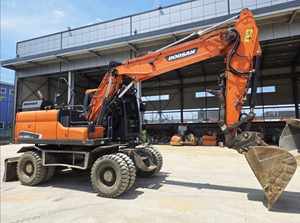 Excavadora de Ruedas Usada Original Coreana Doosan DX160W DX160, Excavadora Hidráulica Isuzu con Cucharón de 16 Toneladas, Excavadora Agrícola Usada Daewoo - Product Image 4