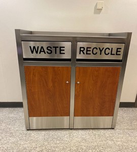 Poubelles de restaurant en acier de 2 x 46 gallons avec porte-plateau, <span class=keywords><strong>bac</strong></span> à déchets pour cafétéria, pour les chaînes de restauration rapide - Product Image 1