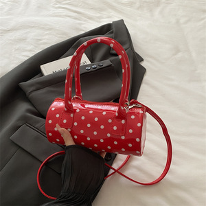 Bolsa de Poás Feminina 2025 Nova Retro Francesa Estilo Mensageiro Exquisita e Portátil Redonda - Product Image 6