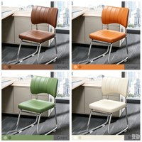 Les fabricants chinois vendent des chaises de conférence au design moderne et des chaises de bureau simples à structure métallique à des prix bas