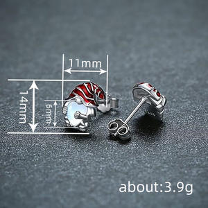 E4320 ต่างหูทองคำขาวรูปการ์ตูนโนมส์น่ารักพร้อมกรอบคริสตัลรูปหัวใจสำหรับทุกเพศสวมใส่ได้ทุกวัน - Product Image 6