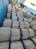 Fábrica al por mayor Fibra óptica LSZH FTTH Cable de caída 1-8 Core FRP Fuerza Cables de comunicación al aire libre