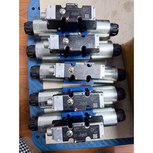 Vanne proportionnelle Rexroth 4WRAE10W60-22/G24N9K31/F1V, équipement d'automatisation industrielle - Product Image 1
